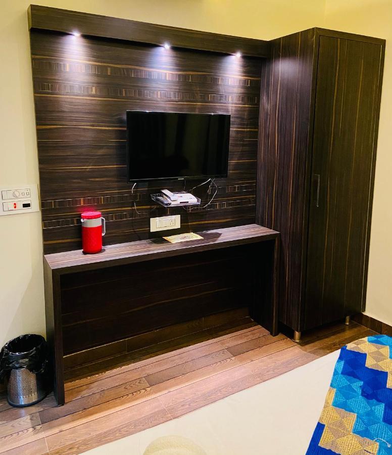 Hotel Kabir Residency Amritsar Buitenkant foto