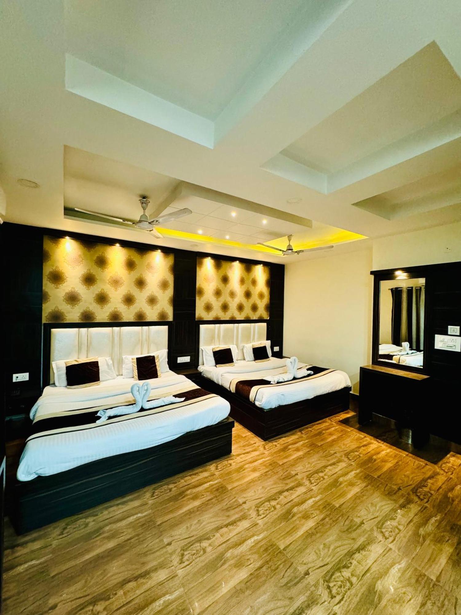 Hotel Kabir Residency Amritsar Buitenkant foto