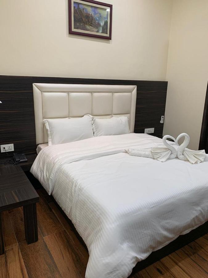 Hotel Kabir Residency Amritsar Buitenkant foto