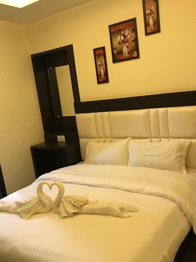 Hotel Kabir Residency Amritsar Buitenkant foto